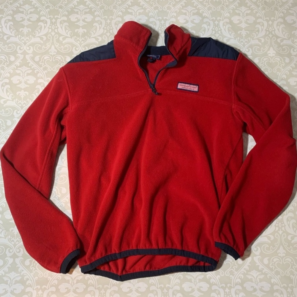 Vineyard Vines Red Zip Fleece pullover.   Size Men’s Small.  1/4 zip closure.